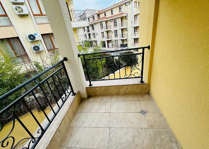 Apartment Horizon 18 'б' *