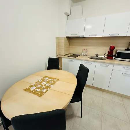 Apartman Horizon 18 'б' *